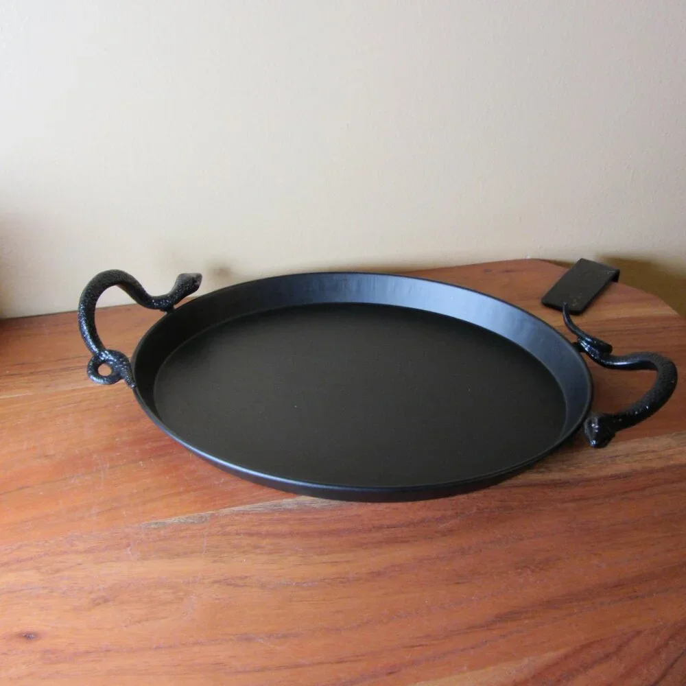 snake serving tray metal 2022 halloween bullseye target (W6281)